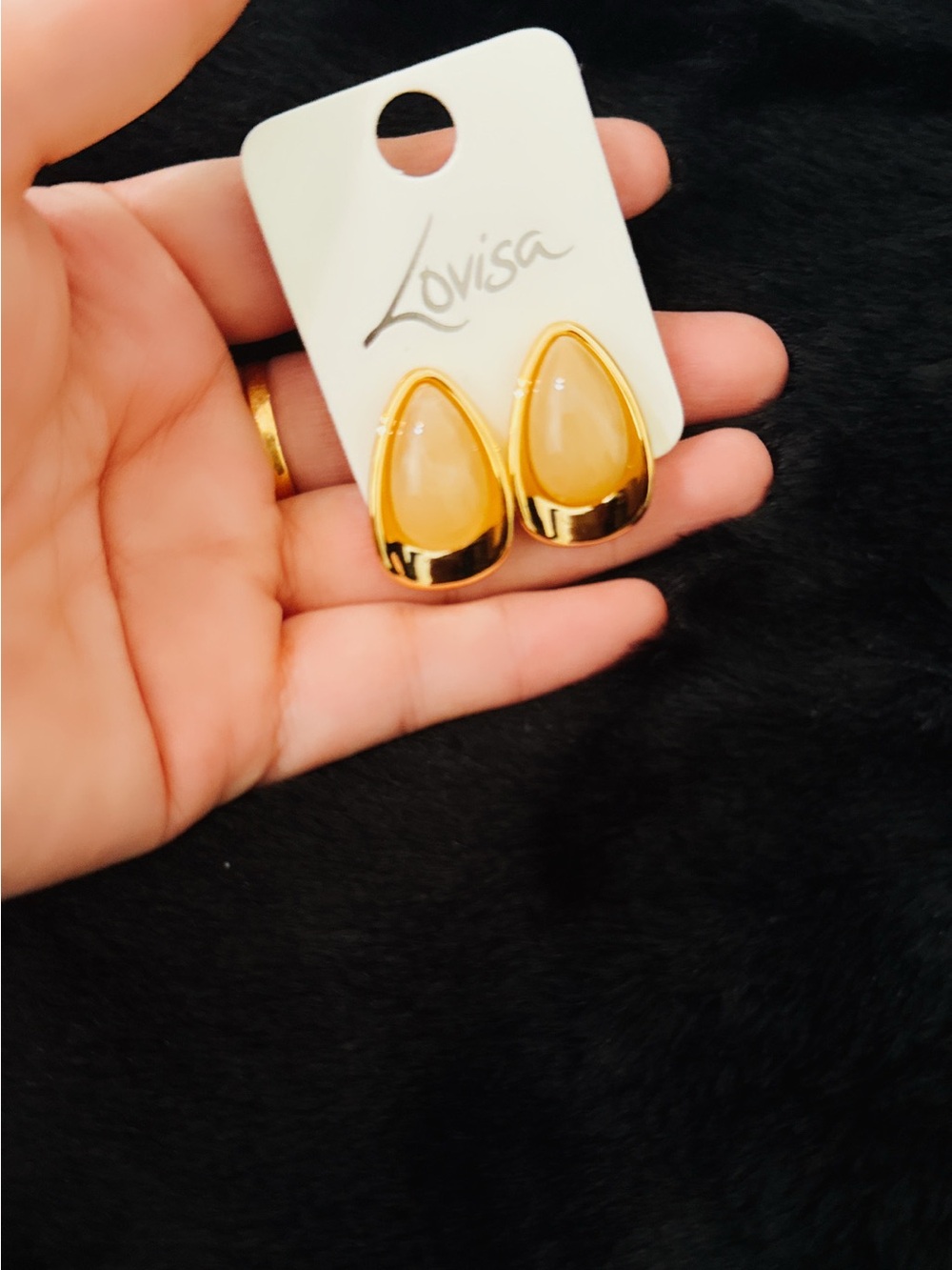 Lovisa Gold and Cream Teardrop Earrings